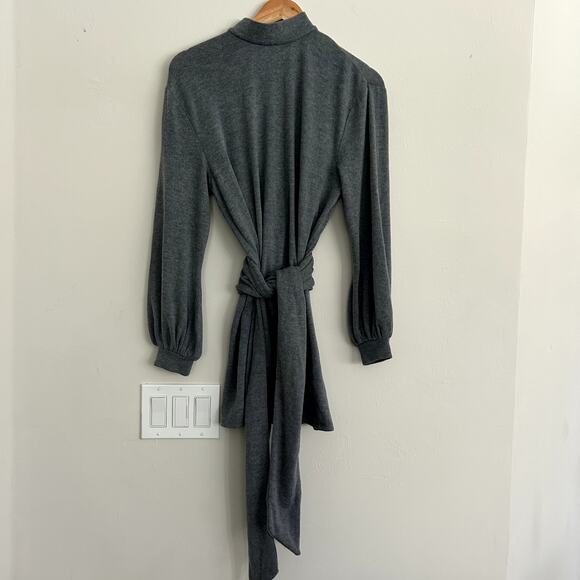 Majorelle Revolve Edwin Mini Gray Sweater Dress Size XS - Picture 2 of 9